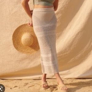 Abercrombie and fitch crochet skirt